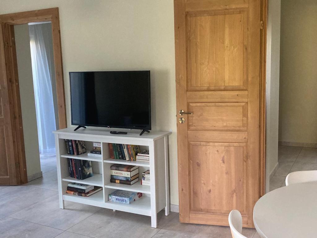 Luci Juras Apartamenti 2 Роя Экстерьер фото